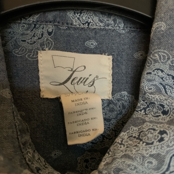 Levi’s long sleeve paisley jean colored shirt S - Picture 6 of 9